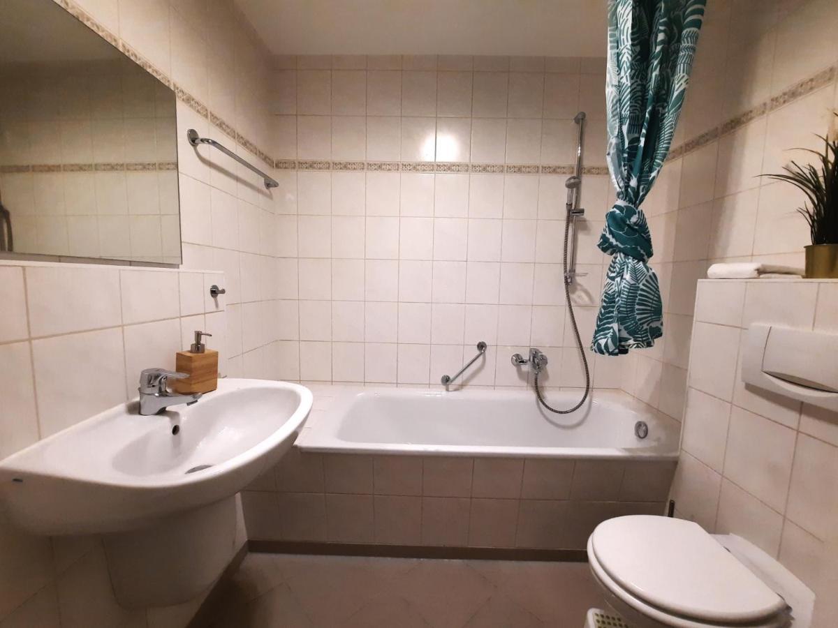 Ruhiges Hinterhof Apartment Im Herzen Der Neustadt Dresden Eksteriør bilde